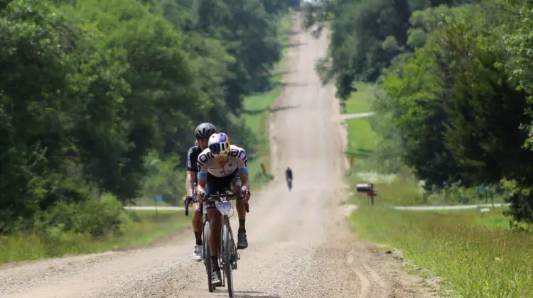 Strickland and Stephens caught and overtook the leaders after Checkpoint Two. 2018 Gravel Worlds © Z. Schuster / Cyclocross Magazine