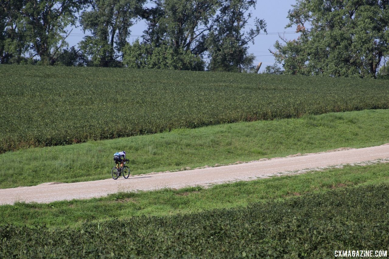 Strickland went aero during his chase back to the front. 2018 Gravel Worlds © Z. Schuster / Cyclocross