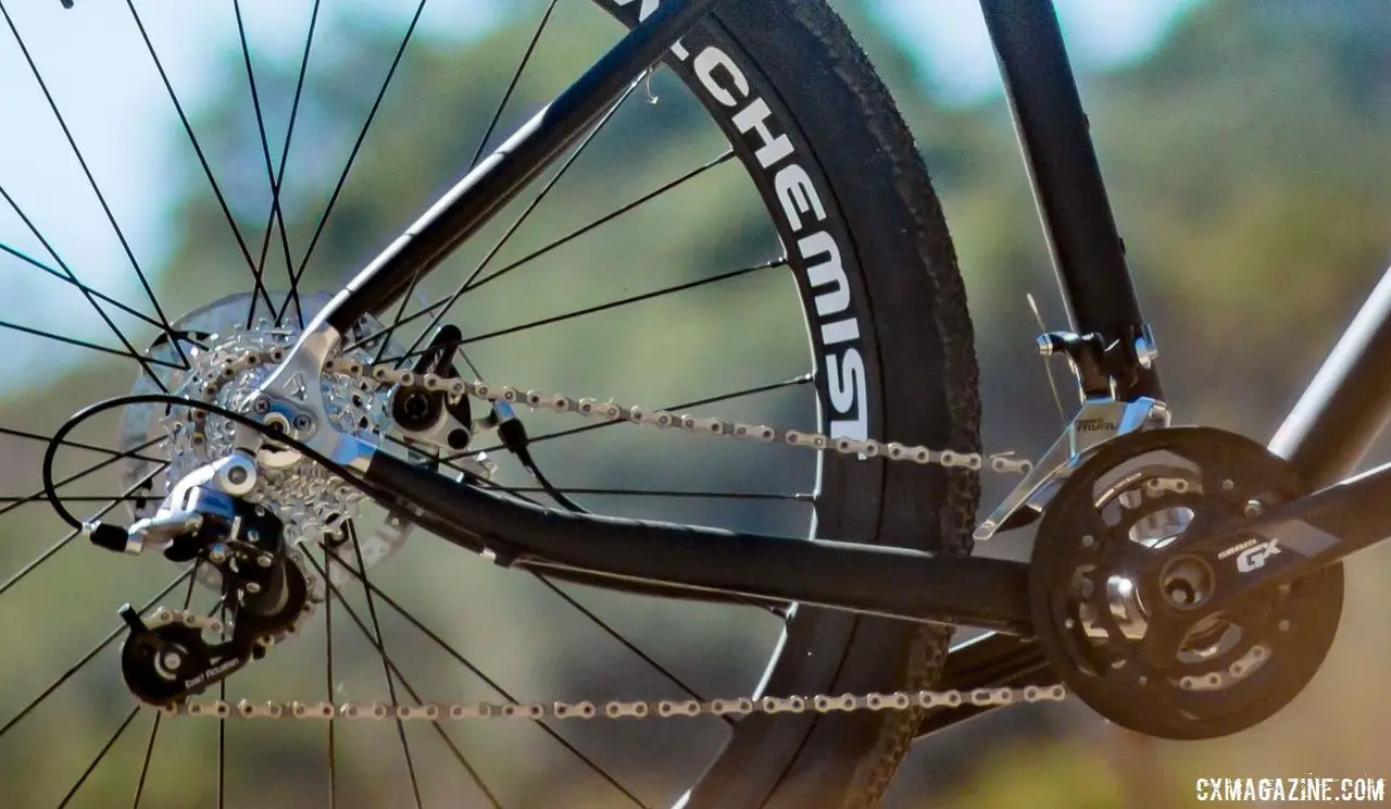 The Xtreme Gravel has a BB drop of 7.6cm, leaving it pretty low. Alan Xtreme Gravel Scandium with Kilo fork and Alchemist wheels. © Cyclocross Magazine