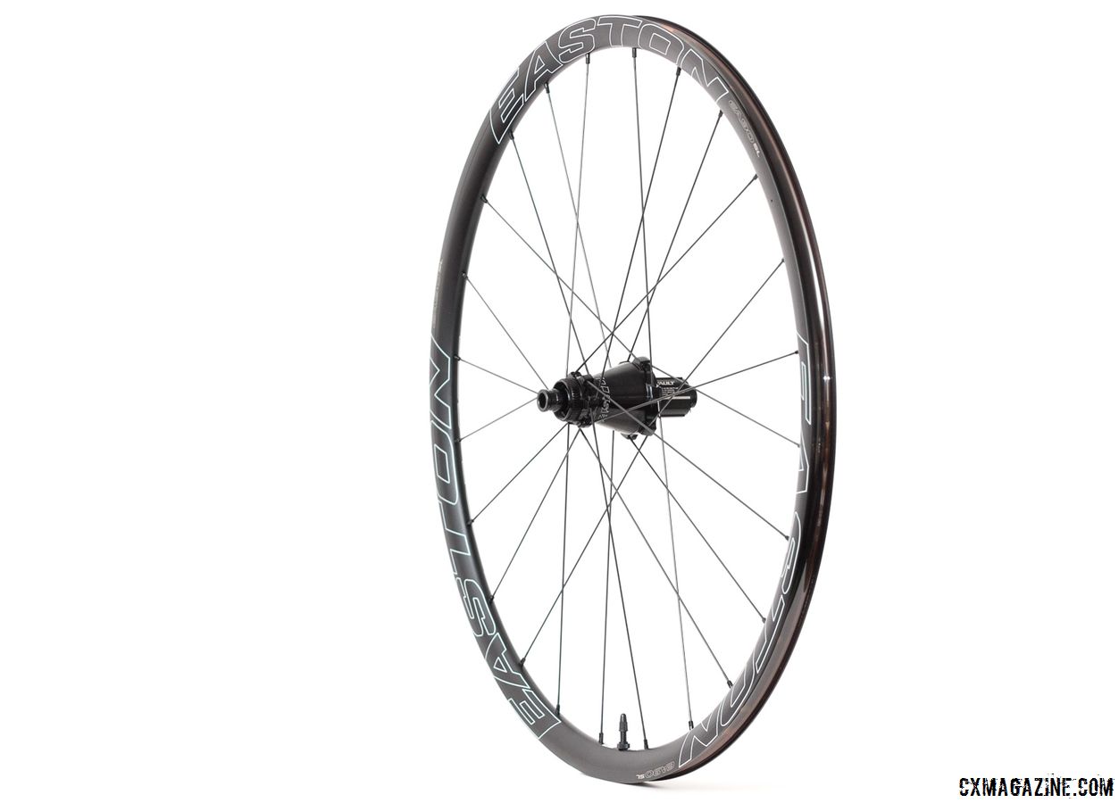 The $900 EA90 SL alloy tubeless clincher wheelset weighs 1,529g and comes with Easton's new cone-shaped Vault hub. Easton EA90 SL alloy tubeless disc wheels. © Cyclocross Magazine