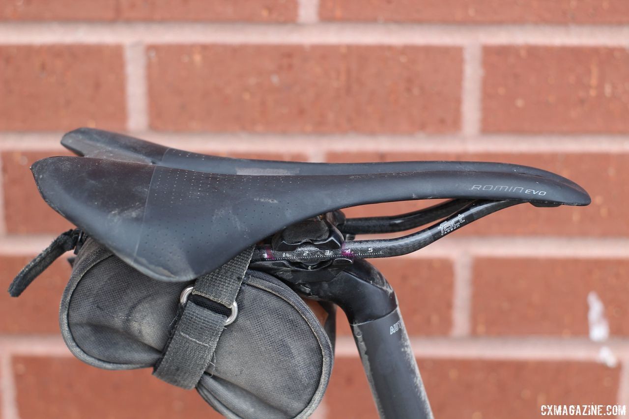 Berry switched brands and used a Specialized Romin Evo saddle. Josh Berry's 2018 Gravel Worlds Giant Revolt Advanced 0 Gravel Bike. © Z. Schuster / Cyclocross Magazine