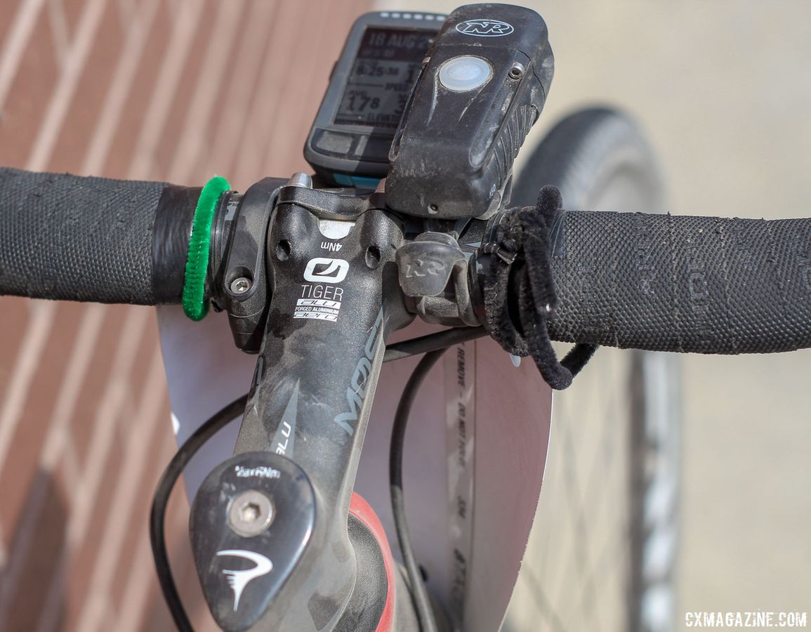 Riders are required to get pipe cleaners at the two checkpoints. Amity Gregg's 2018 Gravel Worlds Pinarello GAN GR Disk Gravel Bike. © Z. Schuster / Cyclocross Magazine