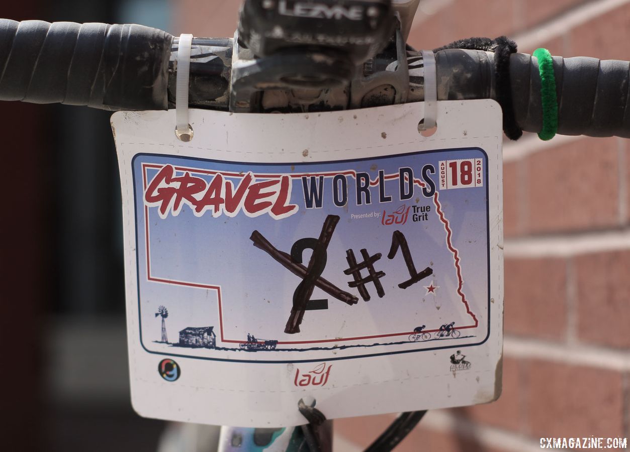 Tetrick MacGyvered a number one name plate for her title defense. Alison Tetrick's 2018 Gravel Worlds S-Works Diverge Gravel Bike. © Z. Schuster / Cyclocross Magazine