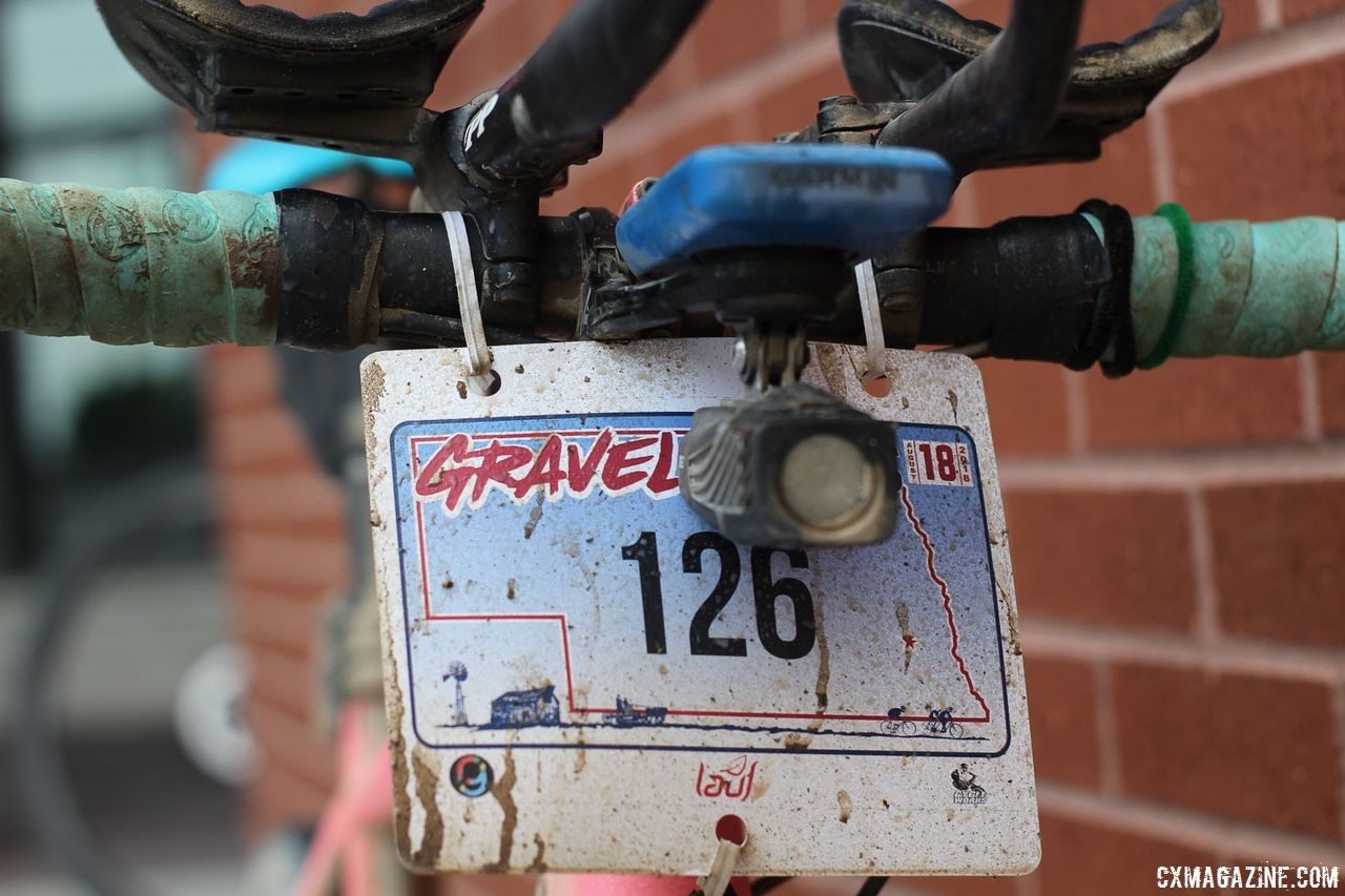 Acker managed to pick up some grit on his number plate at Gravel Worlds, even though the course was mostly dry and fast. Matt Acker's Salsa Warbeard. 2018 Gravel Worlds. © Z. Schuster / Cyclocross Magazine