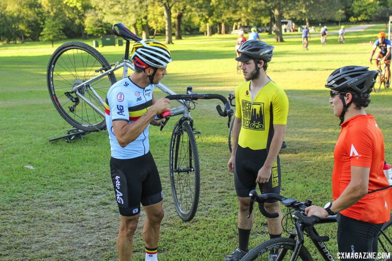 Sven Vanthourenhout took time to work with clinic attendees one-on-one. 2018 Sven-Nado Clinic, Chicago. © Cyclocross Magazine / Z. Schuster