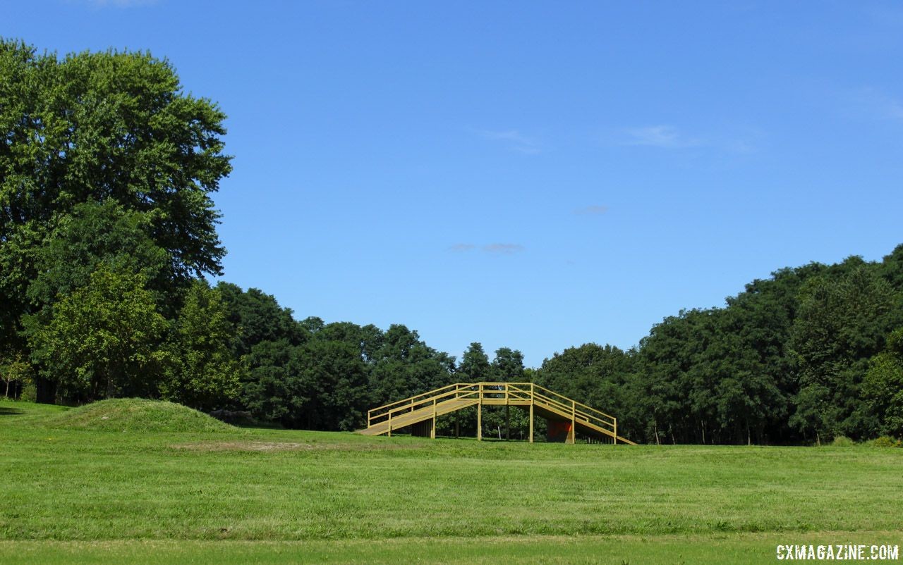 One of the new flyovers is located in the northeast part of the Trek property where the beer garden will be. 2018 World Cup Waterloo Course Preview © Z. Schuster / Cyclocross Magazine