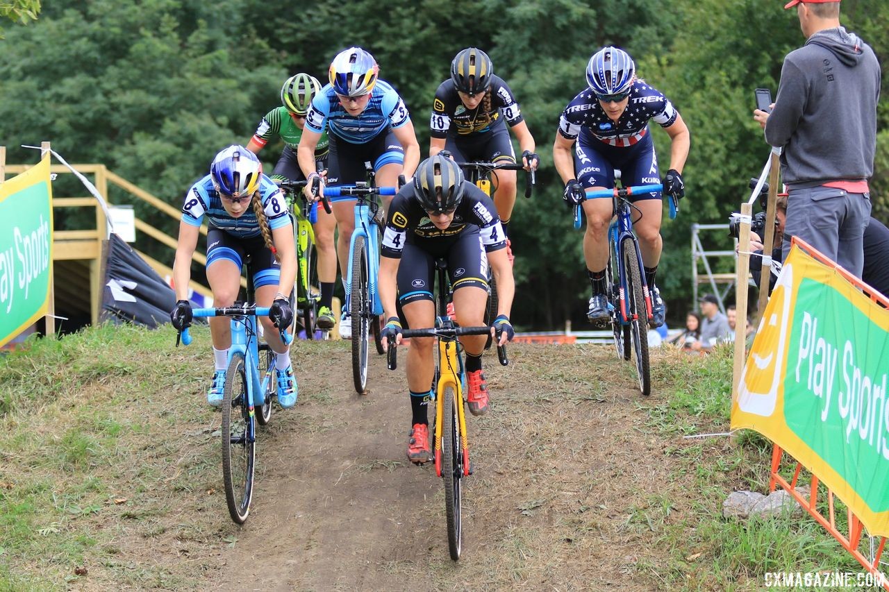 The lead group was six early in the race. 2018 Trek CX Cup, Waterloo © Cyclocross Magazine / D. Mable