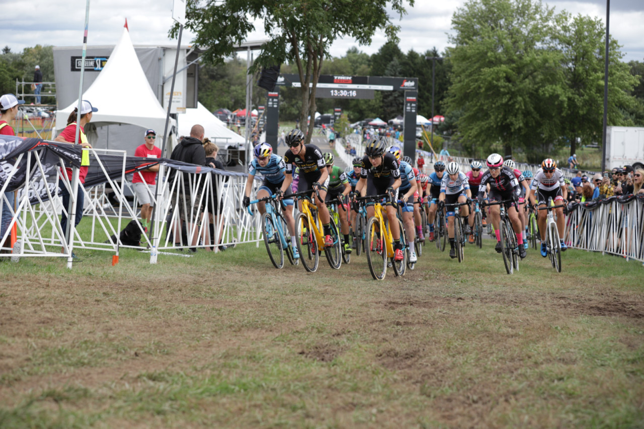 The Telenet Fidea Lions led the way through the holeshot. 2018 Trek CX Cup, Waterloo © Cyclocross Magazine / R. Clark