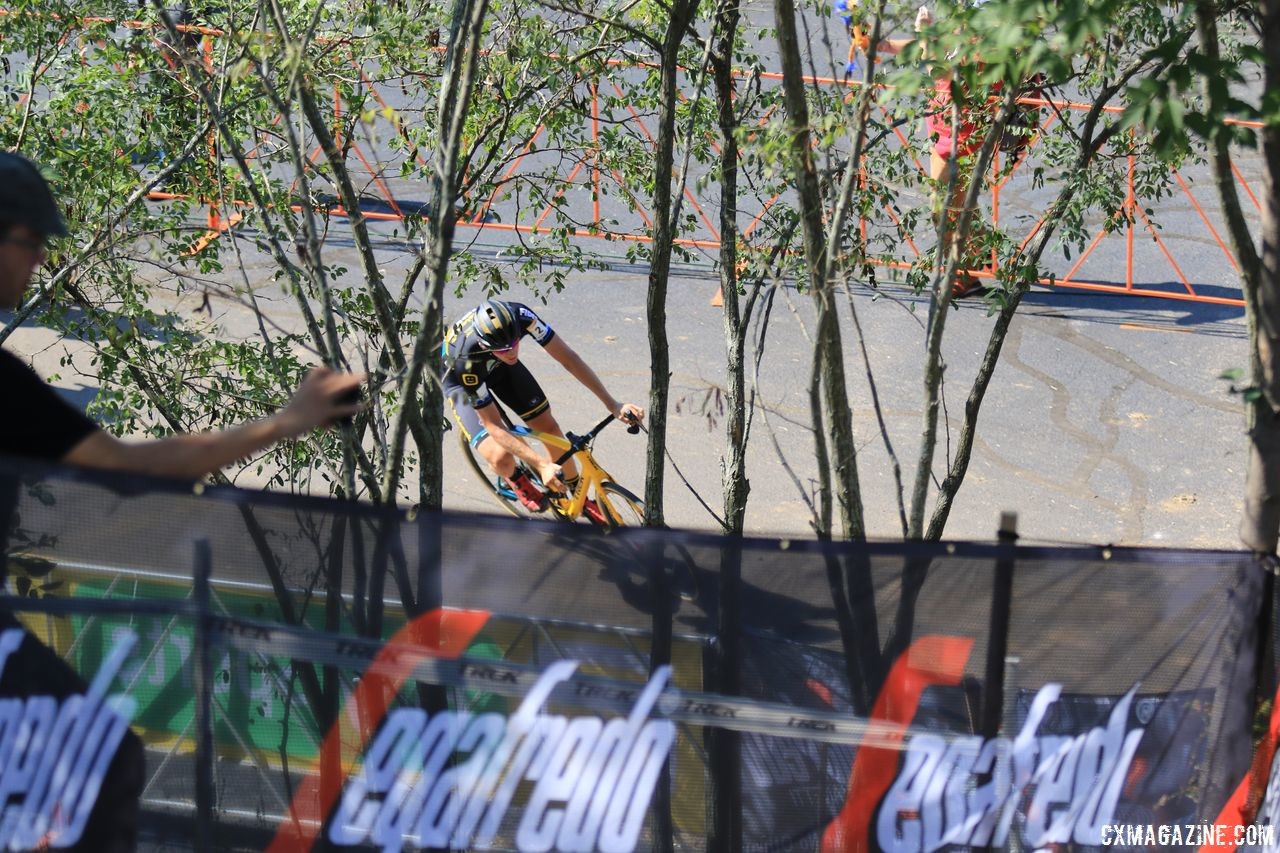 Toon Aerts heads into the Segafredo Run-Up. 2018 World Cup Waterloo. © D. Mable / Cyclocross Magazine