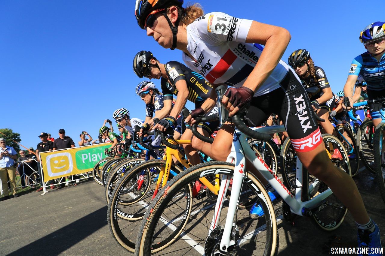 Helen Wyman and the other women get ready at the start. 2018 World Cup Waterloo. © D. Mable / Cyclocross Magazine