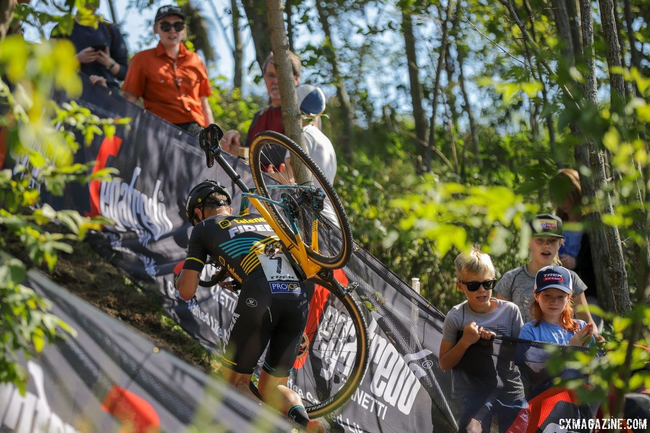 Quinten Hermans trudges up the Run-Up. 2018 World Cup Waterloo. © R. Clark / Cyclocross Magazine