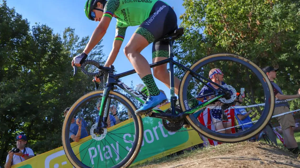 Marianne Vos gets some air over the small hump before Pit 2. 2018 World Cup Waterloo. © R. Clark / Cyclocross Magazine