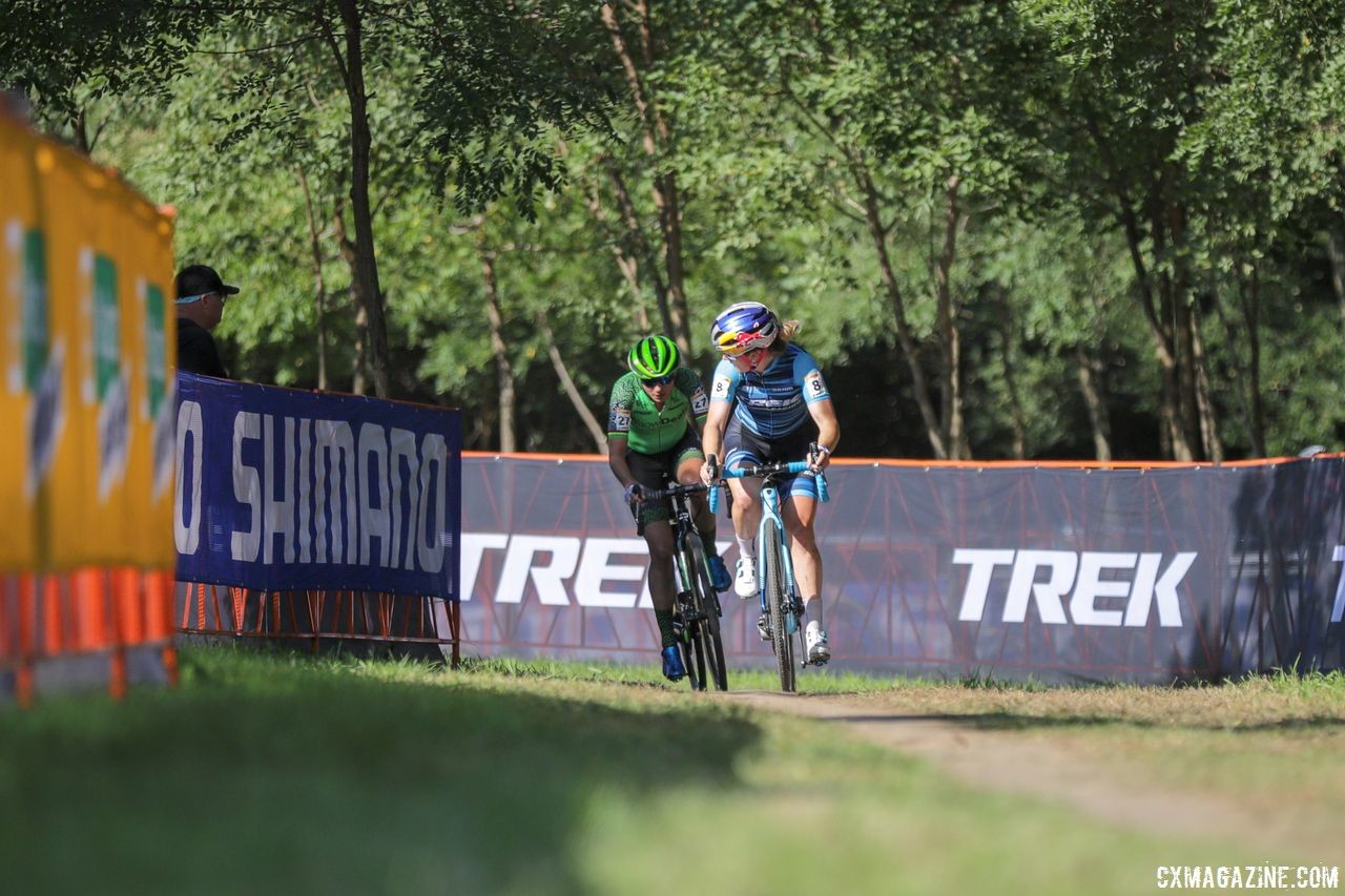 Ellen Noble and Marianne Vos worked together once they were off the front. 2018 World Cup Waterloo. © R. Clark / Cyclocross Magazine