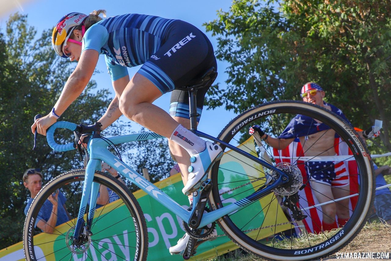 Ellen Noble put on a good show for the home country fans. 2018 World Cup Waterloo. © R. Clark / Cyclocross Magazine