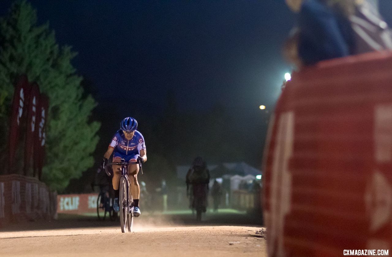 Katerina Nash is one international athlete who would likely help RenoCross in the future. 2018 Reno Cross women's race. © A. Yee / Cyclocross Magazine