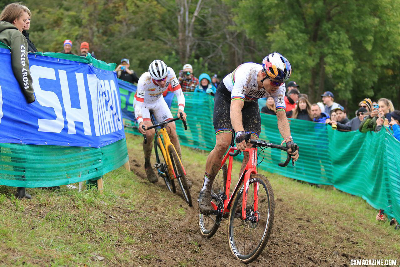 It's Van Aert against Aerts for the World Cup overall ... and Tim Merlier's spot for Worlds. 2018 Jingle Cross World Cup Men's Race. © D. Mable / Cyclocross Magazine