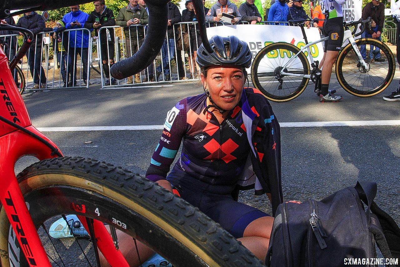Sophie De Boer, post-race. 2018 Brico Cross Ronse / Hotondcross. © B. Hazen / Cyclocross Magazine