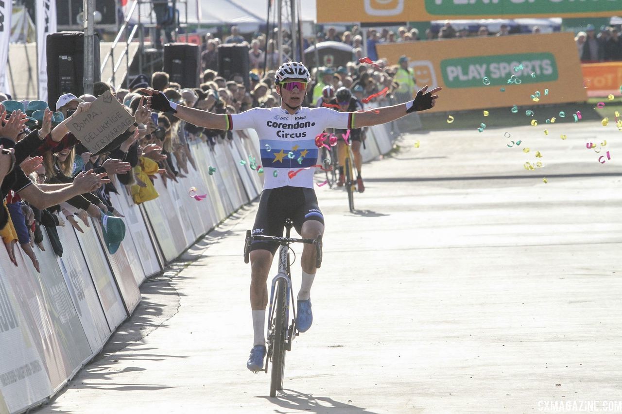 Mathieu van der Poel celebrates his latest win in Boom. 2018 Superprestige Niels Albert CX, Boom. © B. Hazen / Cyclocross Magazine