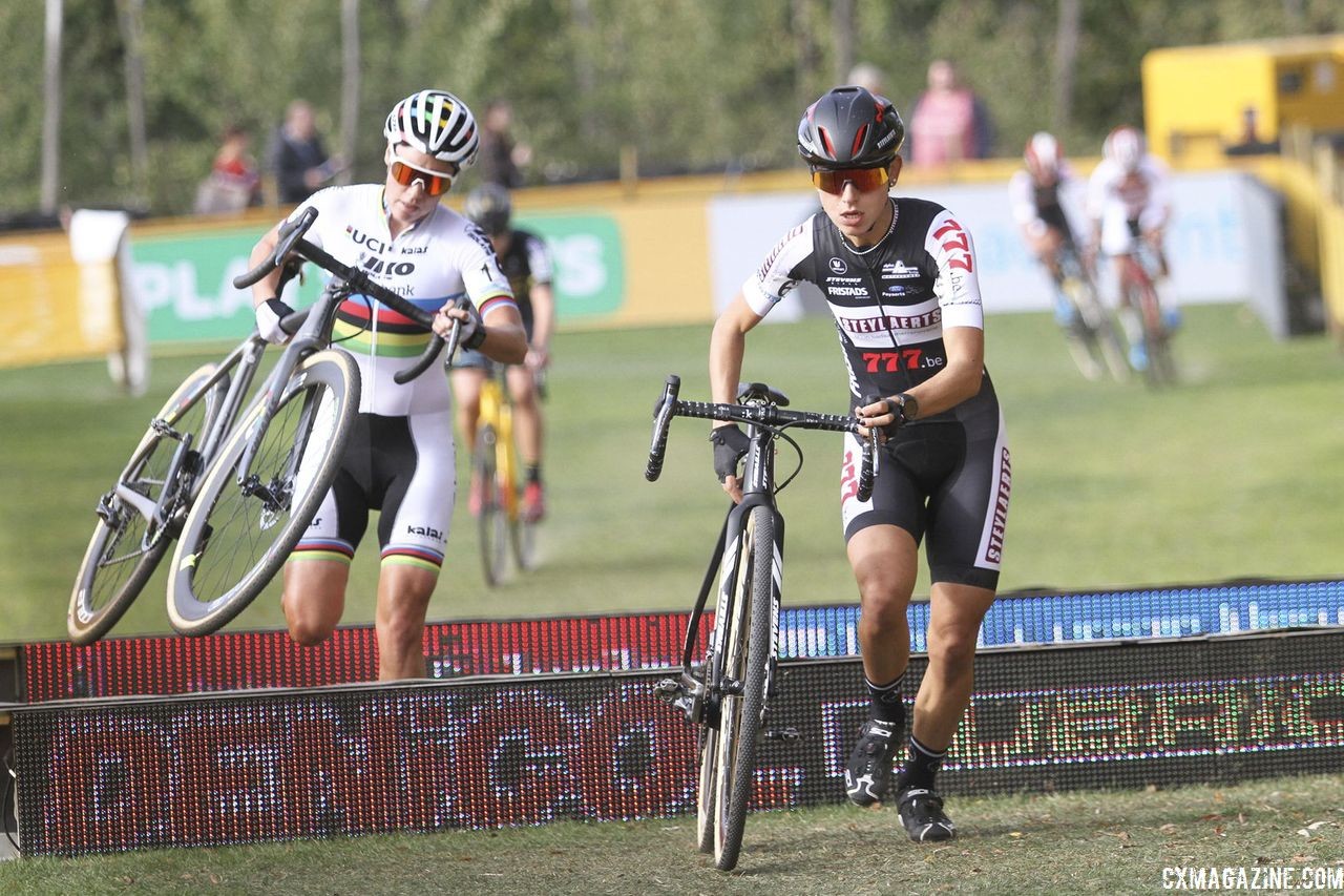 Alice Maria Arzuffi and Sanne Cant chase after Kim Van De Steene. 2018 Superprestige Niels Albert CX, Boom. © B. Hazen / Cyclocross Magazine