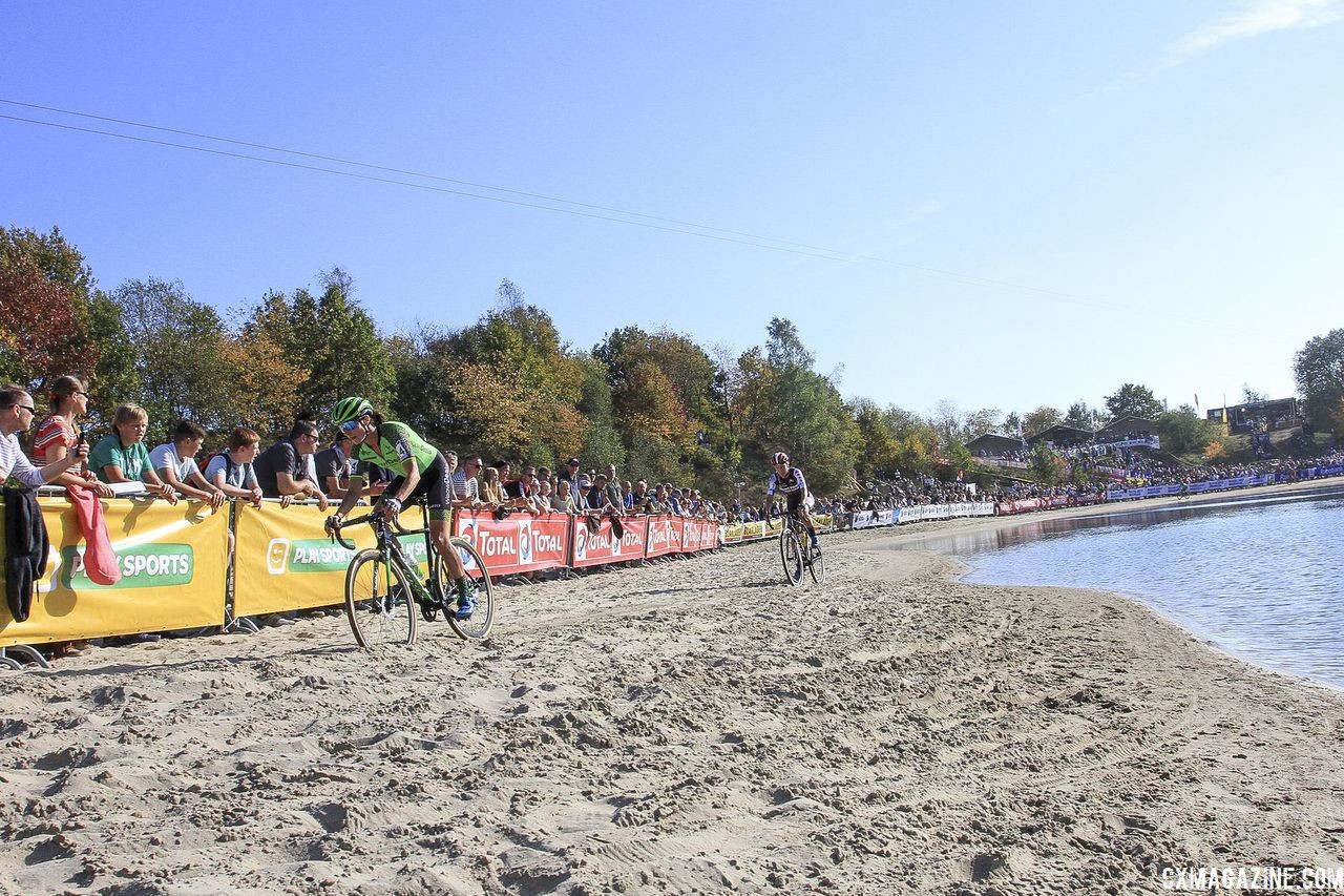 Marianne Vos leads Annemarie Worst along the quarry pond. 2018 Superprestige Gieten. © B. Hazen / Cyclocross Magazine