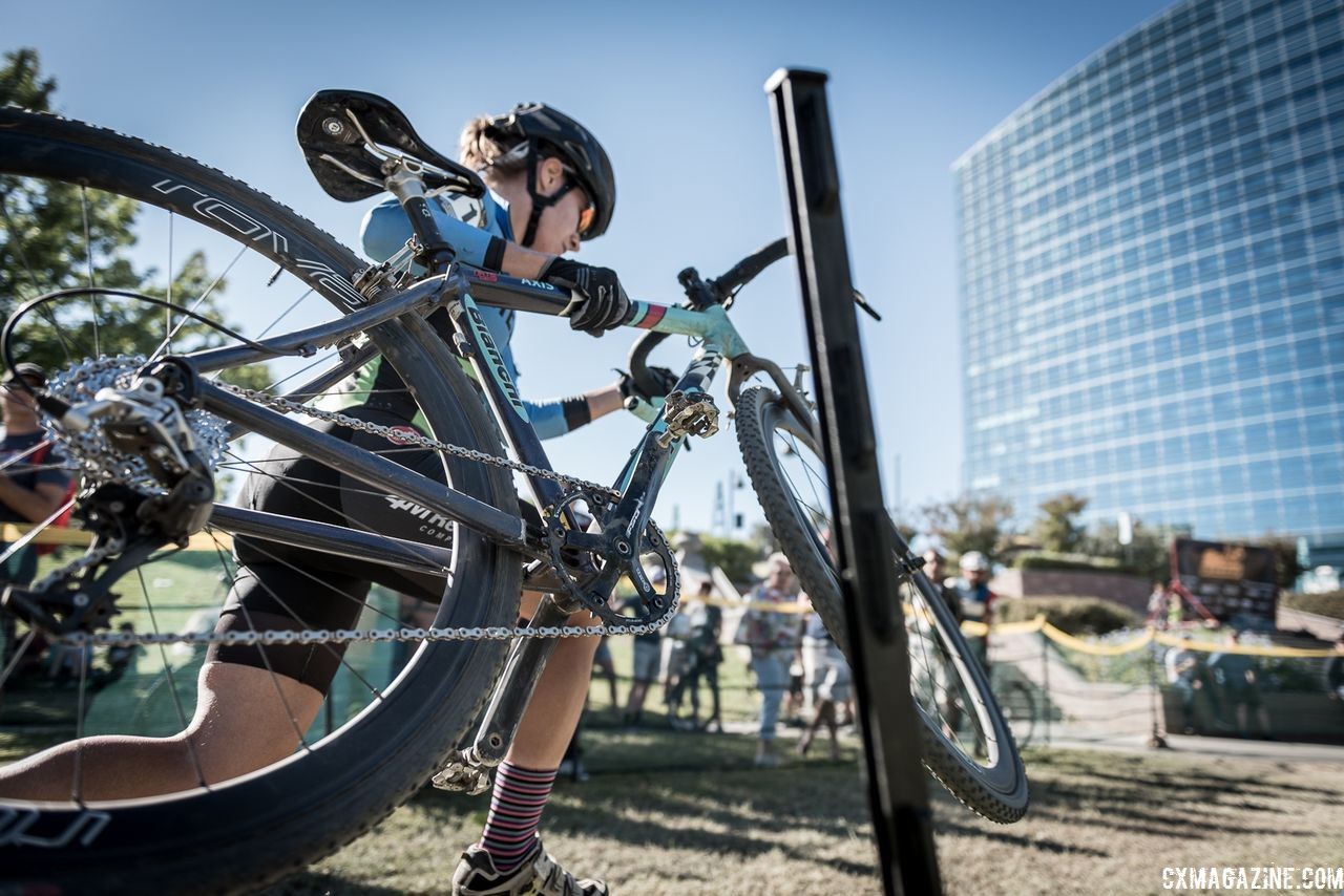 Hup hup. 2018 West Sacramento CX Grand Prix. © J. Vander Stucken / Cyclocross Magazine