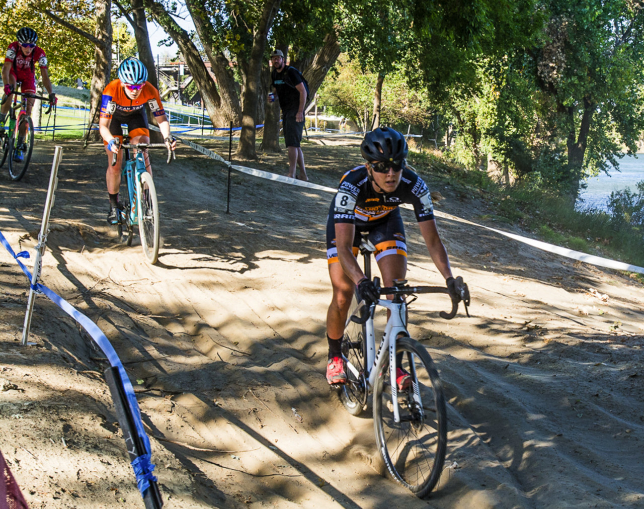 Raylyn Nuss rode strong all afternoon on Sunday. 2018 West Sacramento Cyclocross Grand Prix Day 2. © L. Lamoureux