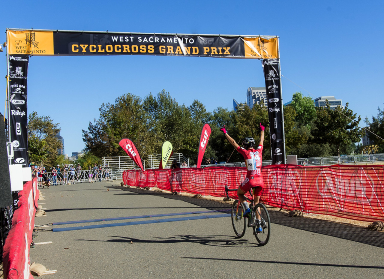 Runnels celebrates her weekend sweep. 2018 West Sacramento Cyclocross Grand Prix Day 2. © L. Lamoureux