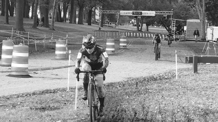 Arley Kemmerer leads while others chase. photo: Matt Matusky