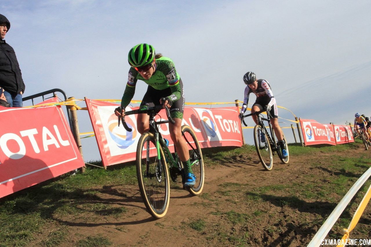 Marianne Vos pushes the pace while Worst and others try to follow. 2018 Superprestige Ruddervoorde. © B. Hazen / Cyclocross Magazine