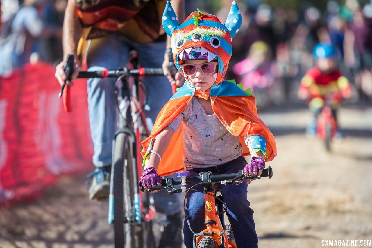 The kids' race featured costumes as well. 2018 Surf City Rock Lobster Cup. © J. Vander Stucken / Cyclocross Magazine