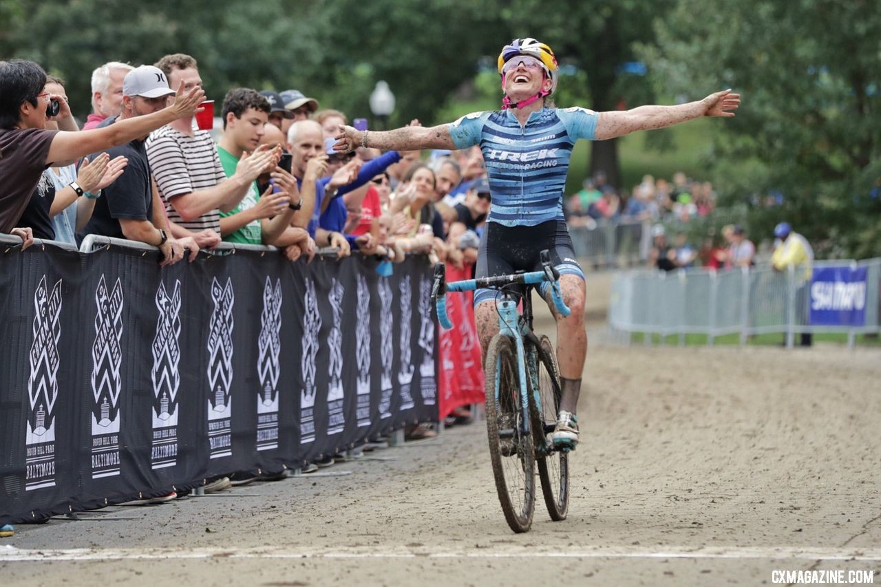 Ellen Noble flew to a 2018 Charm City Cyclocross win on Day 1. © Bruce Buckley