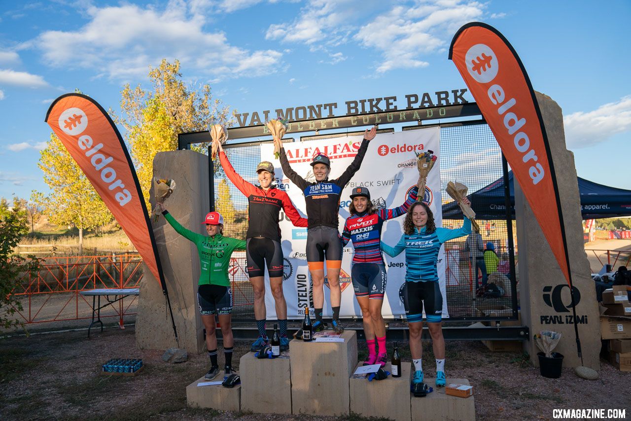 L to R: Clouse, Gilbert, Honsinger, Gomez Villafane, and Swartz. Elite Women, 2018 US Open of Cyclocross Day 1. © Col Elmore
