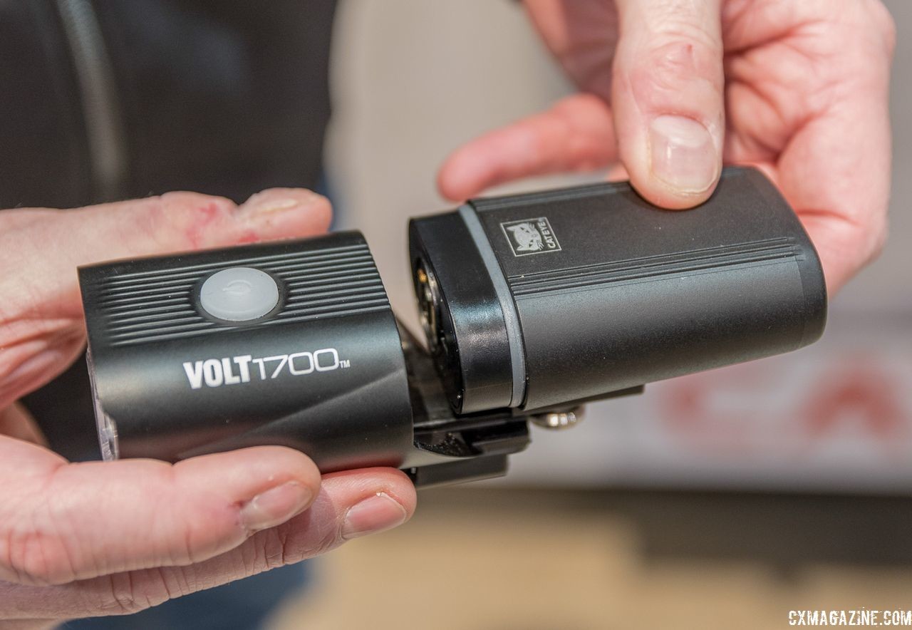New Cateye Volt 1700/1300 is dual beam with quick change battery packs handy for long night forays. 2018 Interbike. © C. Lee / Cyclocross Magazine