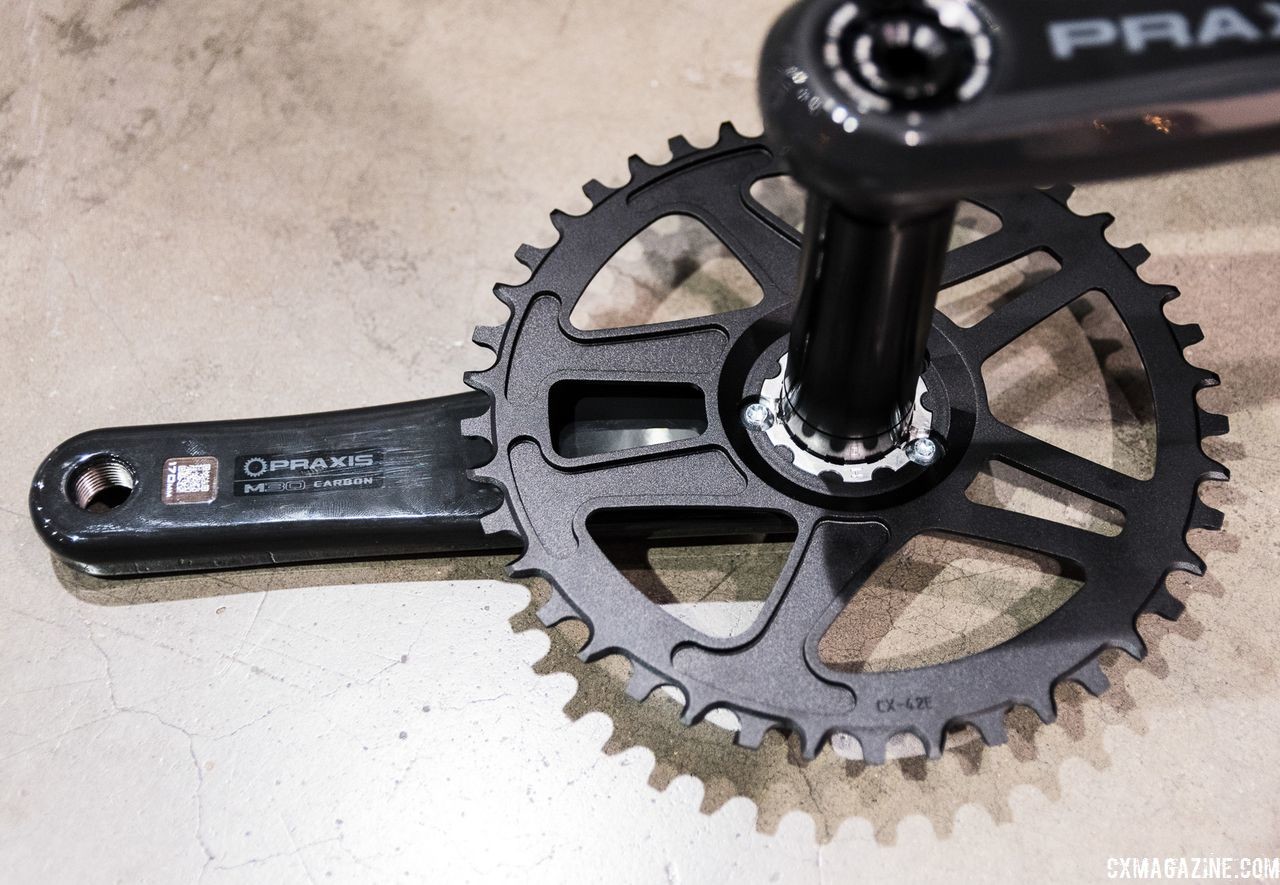 The Praxis Works Zayante has 3-bolt direct mount rings and achieves the proper chainline with Praxis rings. 2018 Interbike. © C. Lee / Cyclocross Magazine