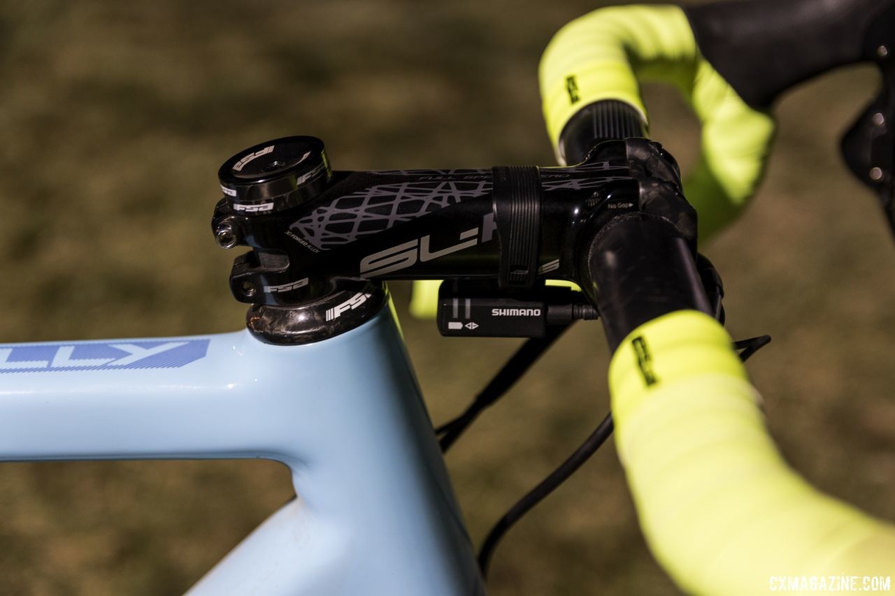 FSA provides cockpit components in addition to the majority of the bike's parts. The C/C is Donnelly Cycling's cyclocross specific frame. Lance Haidet's 2018 RenoCross Donnelly C//C Cyclocross Bike. © C. Lee / Cyclocross Magazine