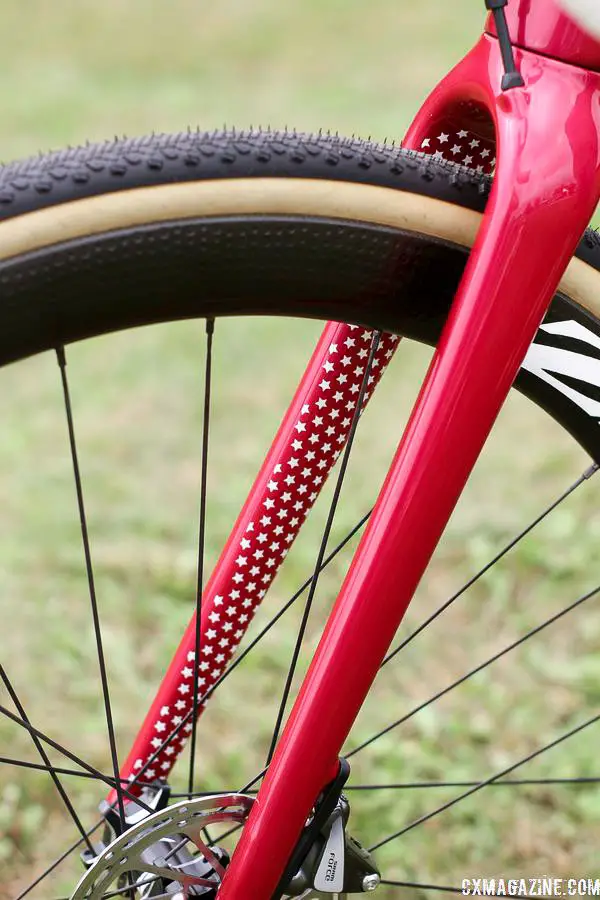 Stars also accent the inside of the fork on Hyde's bike. Stephen Hyde's 2018/19 Cannondale SuperX Cyclocross Bikes. © Z. Schuster / Cyclocross Magazine