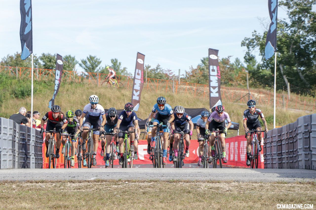 2018 KMC CrossFest Elite women's start. photo: Eddie Medina