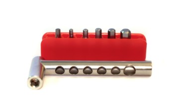 The Mini Bar is a portable multi-tool. Mineral Design Mini Bar Multi-Tool. © Z. Schuster / Cyclocross Magazine