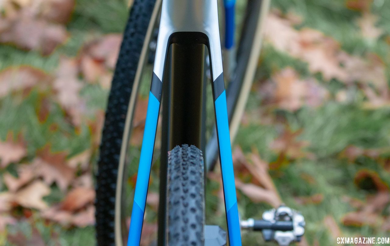 As with many current generation bikes, the Inflite CF SLX uses a bridgeless stay design for greater mud clearance. Mathieu van der Poel's Canyon Inflite CF SLX. © A. Yee / Cyclocross Magazine