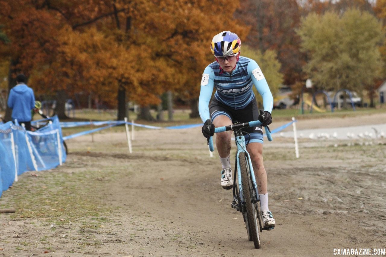 Ellen Noble spent most of the race solo en route to her seventh-straight win. 2018 Silver Goose Cyclocross UCI C2 © Z. Schuster / Cyclocross Magazine