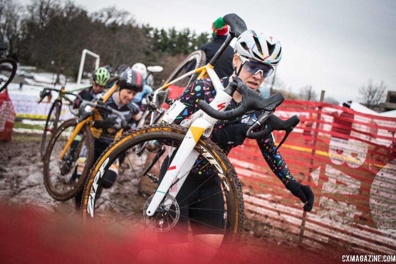 Ruby West shoulders her bike. 2018 Rockland County Supercross Cup Day 2. © Angelica Dixon