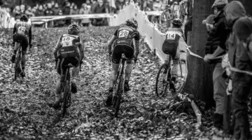 The first approach to the pits was a stricky one, featuring a ditch crossing followed by a sharp turn after the tree. Several women crashed trying to get into the pits. 2018 Superprestige Gavere Women. © A. Yee / Cyclocross Magazine