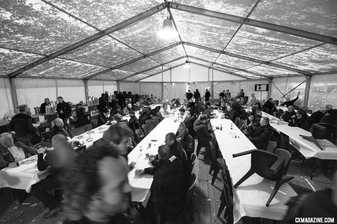 Fans take in lunch and beers in the VIP tent before the racing starts. 2018 Superprestige Gavere Men. © A. Yee / Cyclocross Magazine