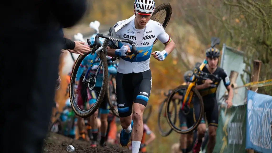 Wire-to-wire. Mathieu van der Poel took the holeshot and did not relinquish the lead. 2018 Superprestige Gavere Men. © A. Yee / Cyclocross Magazine