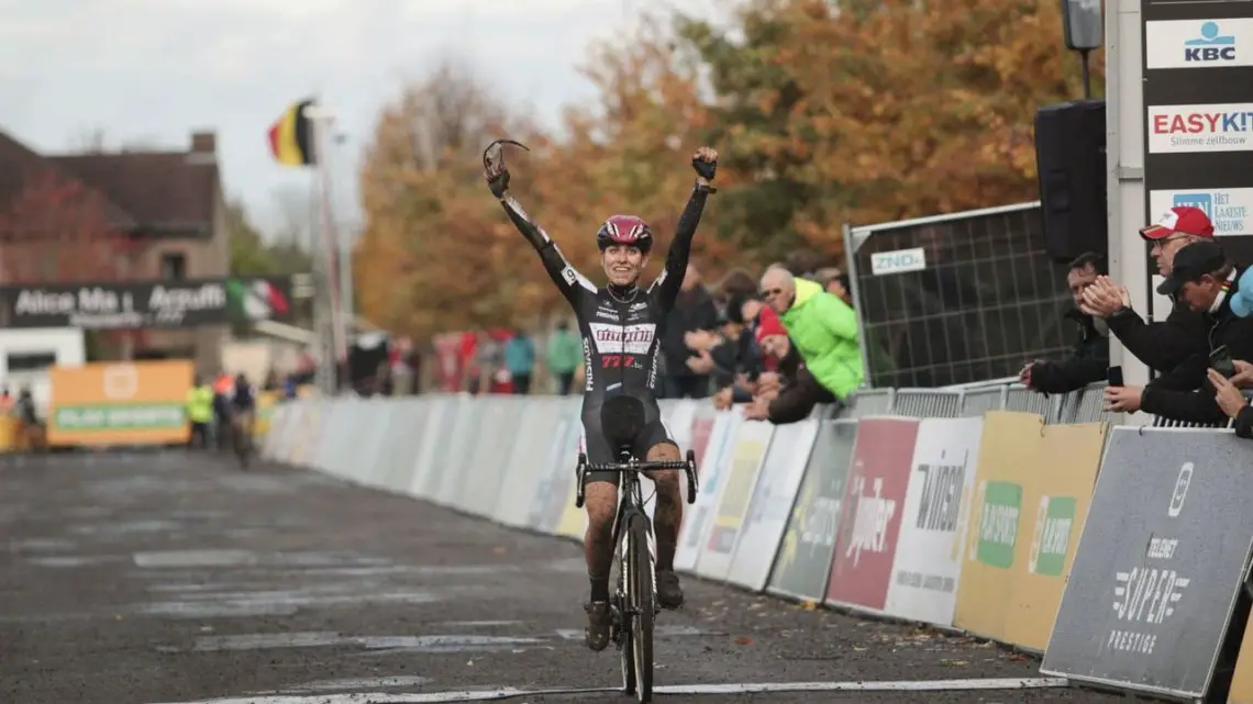 Alice Maria Arzuffi celebrates her first career Superprestige win. 2018 Superprestige Gavere. © A. Yee / Cyclocross Magazine