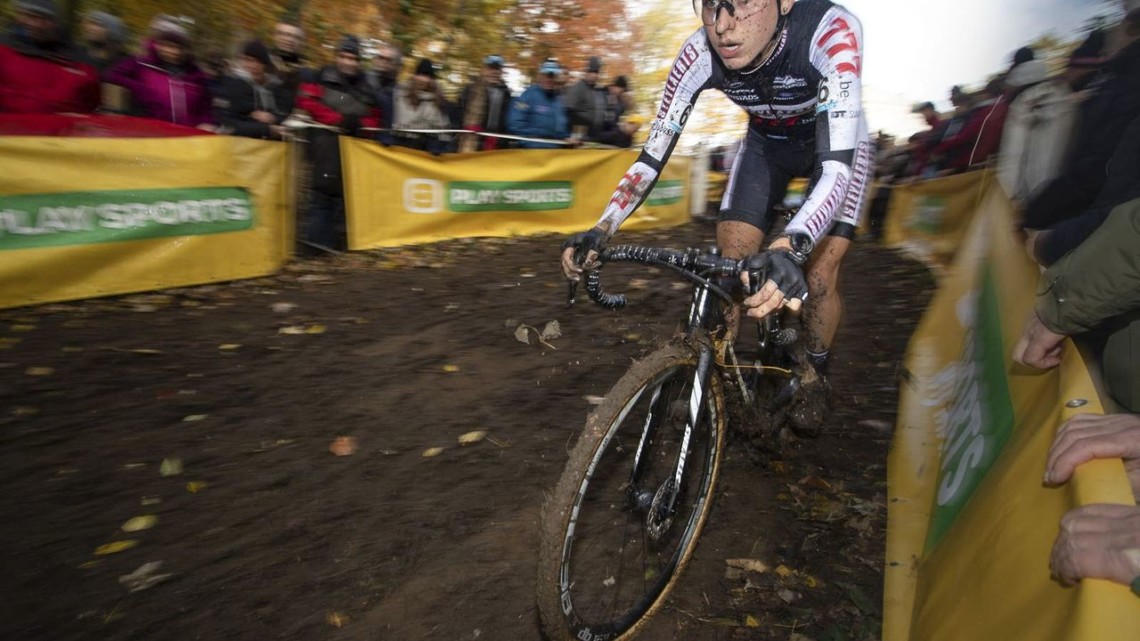 Alice Maria Arzuffi moved up to join the leaders in Lap 2. 2018 Superprestige Gavere. © A. Yee / Cyclocross Magazine