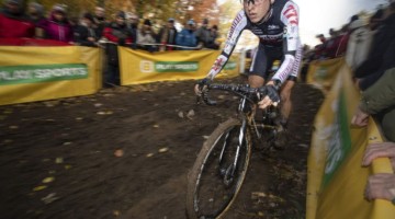 Alice Maria Arzuffi moved up to join the leaders in Lap 2. 2018 Superprestige Gavere. © A. Yee / Cyclocross Magazine