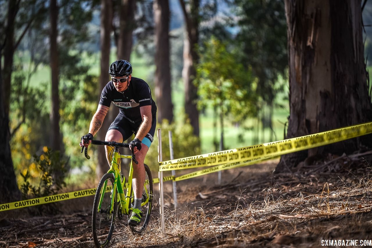 While conditions were more cyclocrossy elsewhere, the weather in the Bay Area was beautiful. 2018 Coyote Point Cyclocross Race 1, San Mateo, California. © J. Vander Stucken / Cyclocross Magazine