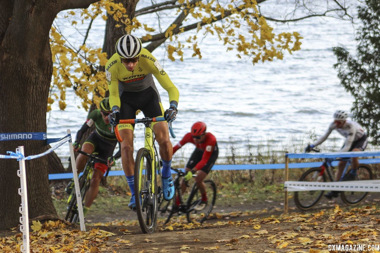 Kerry Werner led early on. 2018 Pan-American Cyclocross Championships, Midland, Ontario. © Z. Schuster / Cyclocross Magazine