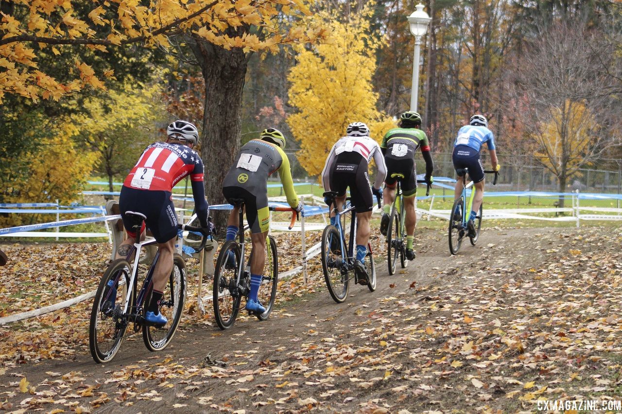 A group of 10 dropped to 5. Then it got even smaller. 2018 Pan-American Cyclocross Championships, Midland, Ontario. © Z. Schuster / Cyclocross Magazine